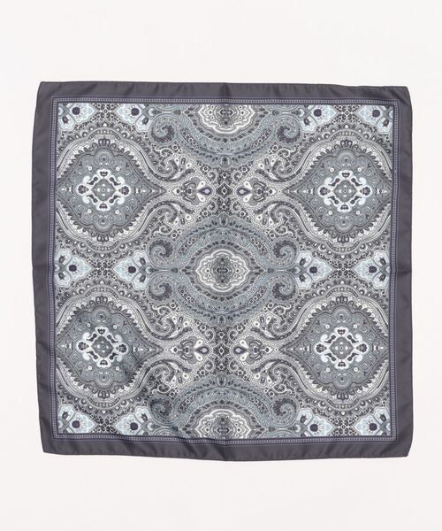 Lui's（ルイス）の「イタリアメイド装飾柄スカーフ（ストール/ショール・メンズ・カーキ/ベージュ/グレー・FREE）」の6枚目の写真