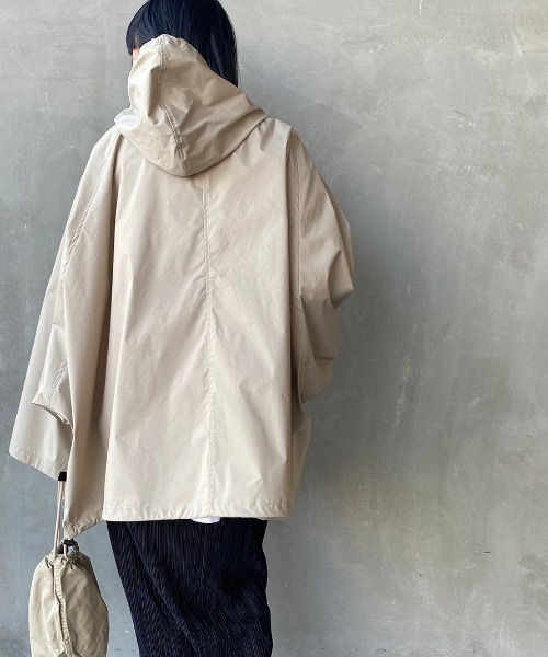 KELTY（ケルティ）の「[KELTY/ケルティ] ランブラーポンチョ（その他アウター・レディース・ベージュ/ネイビー・M）」の6枚目の写真