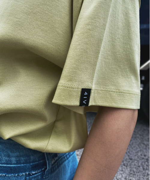 Ameri（アメリ）の「LUSTER SMOOTH TEE（Tシャツ/カットソー