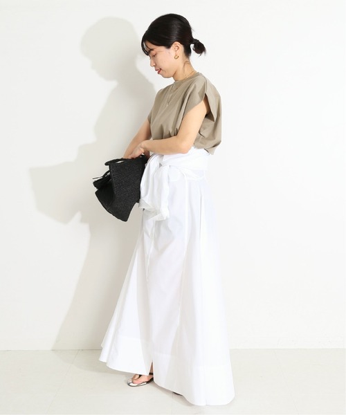VERMEIL par iena（ヴェルメイユパーイエナ）の「【COGTHEBIGSMOKE/コグ ザ ビッグスモーク】TUCK IN SLEEVE トップス◆（Tシャツ/カットソー・レディース・ホワイト/ブラック/ベージュ・FREE）」の14枚目の写真