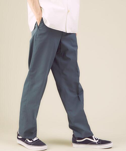 green label relaxing(グリーンレーベルリラクシング)の「< 機能 / 吸水速乾・ストレッチ > CM ドライストレッチ ツイル クリース ストレート パンツ(その他パンツ・メンズ・ナチュラル/モカ/ネイビー・SMALL/MEDIUM/LARGE/X-LARGE)」の3枚目の写真