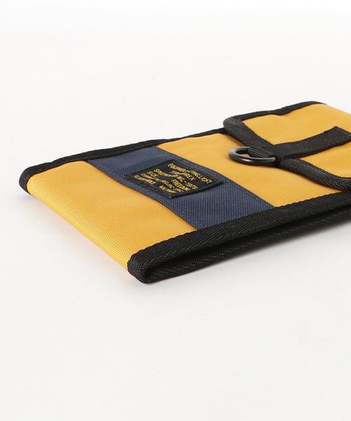 AVIREX（アヴィレックス）の「【バッグ】ダンテⅢ ネックポーチ/DANTEⅢ NECK POUCH/アヴィレックス/AVIREX（ショルダーバッグ・レディース・ブラック/オリーブ/イエロー・FREE）」の5枚目の写真