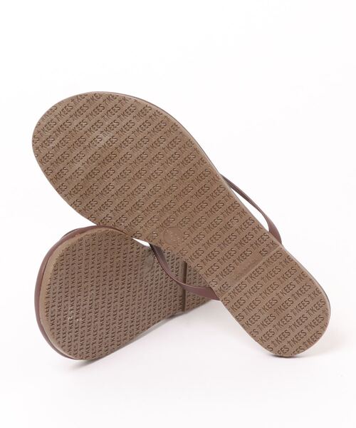 TKEES（ティキーズ）の「【 TKEES / ティキーズ 】 FOUNDATIONS SHIMMER レザービーチサンダル（サンダル・レディース・ベージュ/ダークブラウン/ブラウン・6/7/5/8）」の14枚目の写真