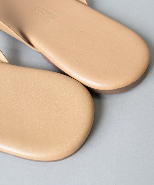 TKEES（ティキーズ）の「【 TKEES / ティキーズ 】 FOUNDATIONS SHIMMER レザービーチサンダル（サンダル・レディース・ベージュ/ダークブラウン/ブラウン・6/7/5/8）」の6枚目の写真