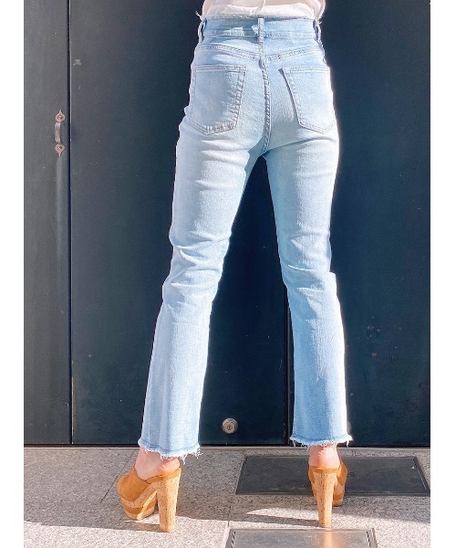 one way（ワンウェイ）の「【oneway】すそフレアーデニム（デニムパンツ・レディース・ライトブルー/ベージュ/ブラック系その他・S/M）」の12枚目の写真