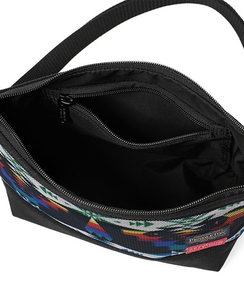 Manhattan Portage（マンハッタンポーテージ）の「Zuccotti Clutch Pendleton（ショルダーバッグ・メンズ・ブラック・X-SMALL）」の11枚目の写真