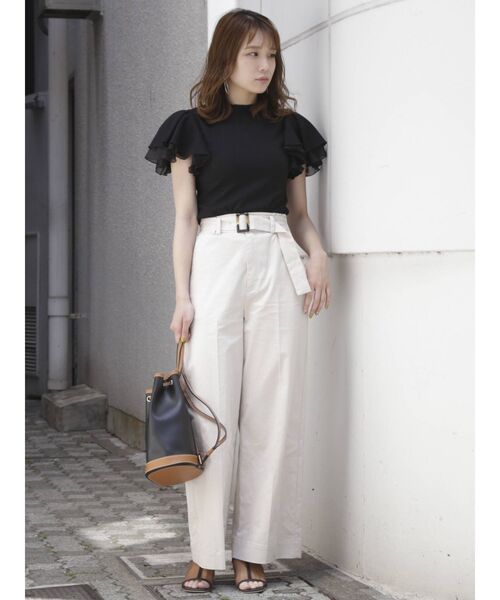 dazzlin（ダズリン）の「ダブルフリルコンパクトトップス（Tシャツ/カットソー・レディース・ブラック/グレー/オフホワイト/ベージュ/ブラウン・FREE）」の20枚目の写真