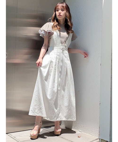 dazzlin（ダズリン）の「ダブルフリルコンパクトトップス（Tシャツ/カットソー・レディース・ブラック/グレー/オフホワイト/ベージュ/ブラウン・FREE）」の16枚目の写真