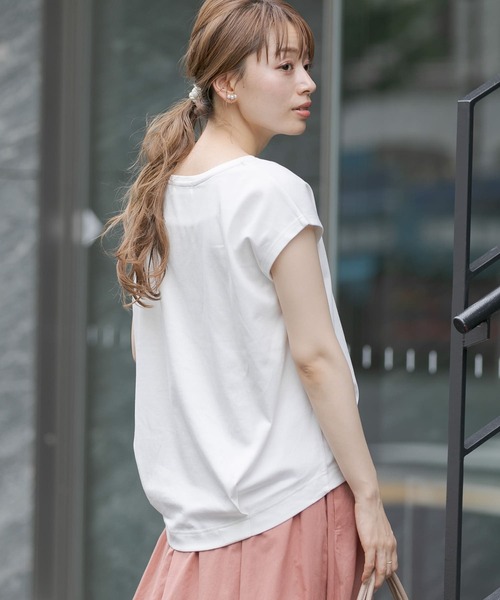 URBAN RESEARCH Sonny Label(アーバンリサーチサニーレーベル)の「タックインフレンチスムースTシャツ(Tシャツ/カットソー・レディース・ホワイト/パープル/ピンク/スミクロ・FREE)」の17枚目の写真