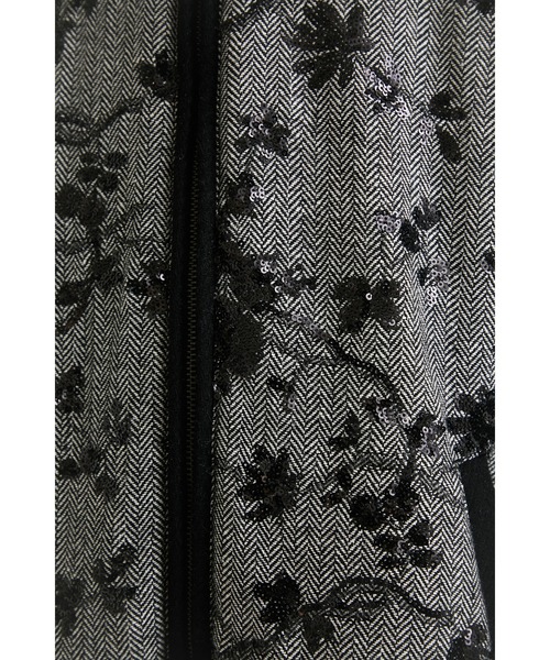 Desigual(デシグアル)の「刺繍 ウールボンバージャケット(その他アウター・レディース・ブラック・2L/S/M/L)」の8枚目の写真