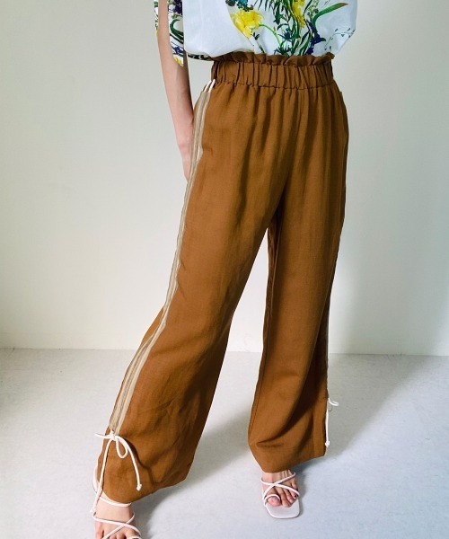 TEVALT（ヴァレット）の「サイドロープ麻混ワイドパンツ（その他パンツ・レディース・キャメル/ホワイト/ロイヤルブルー・38）」の3枚目の写真