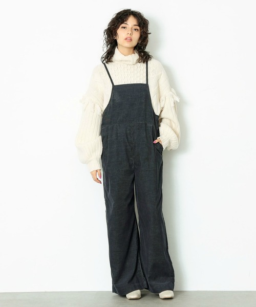 Lee（リー）の「リラックスワイドサロペット 細畝コーデュロイ