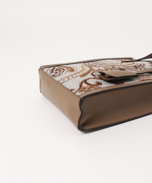 Three Four Time（ｽﾘｰﾌｫｰﾀｲﾑ）の「スクエア型ミニショルダー（ショルダーバッグ・レディース・ブラック/グレー/ブルー/キャメル・ONE SIZE）」の8枚目の写真