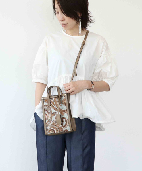 Three Four Time（ｽﾘｰﾌｫｰﾀｲﾑ）の「スクエア型ミニショルダー（ショルダーバッグ・レディース・ブラック/グレー/ブルー/キャメル・ONE SIZE）」の12枚目の写真