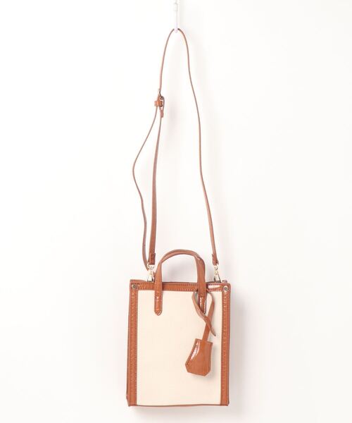 Three Four Time（ｽﾘｰﾌｫｰﾀｲﾑ）の「スクエア型ミニショルダー（ショルダーバッグ・レディース・ブラック/グレー/ブルー/キャメル・ONE SIZE）」の11枚目の写真