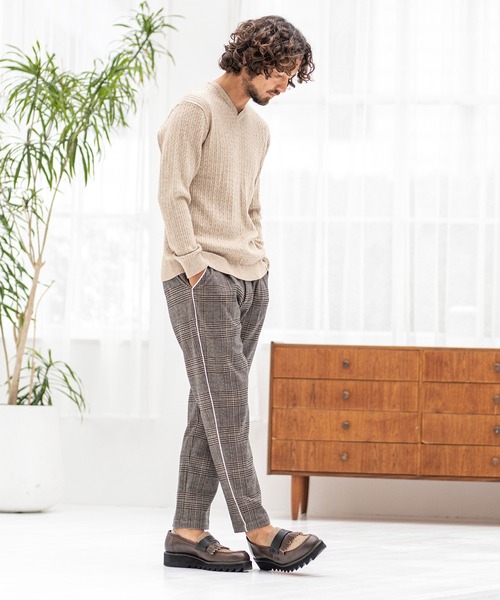 CALL&RESPONSE（コールアンドレスポンス）の「mn2415-スムースニット Vネック プルオーバー（ニット/セーター・メンズ・ブラウン/パープル/グレー/ベージュ・4/2/5/1）」の8枚目の写真