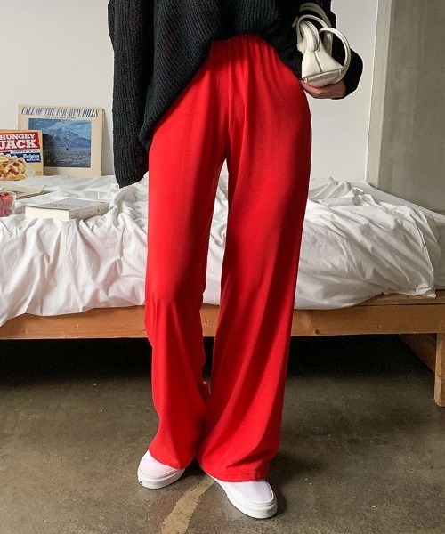 merongshop（メロンショップ）の「MERONGSHOP さらさらロングワイドパンツ（スウェットパンツ・レディース・ブラック/グレー/ベージュ/レッド・FREE）」の4枚目の写真
