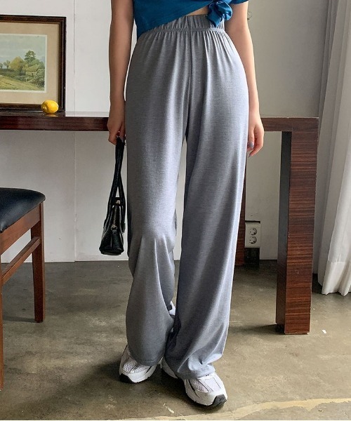 merongshop（メロンショップ）の「MERONGSHOP さらさらロングワイドパンツ（スウェットパンツ・レディース・ブラック/グレー/ベージュ/レッド・FREE）」の7枚目の写真