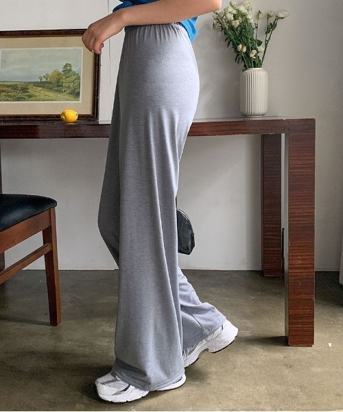 merongshop（メロンショップ）の「MERONGSHOP さらさらロングワイドパンツ（スウェットパンツ・レディース・ブラック/グレー/ベージュ/レッド・FREE）」の9枚目の写真