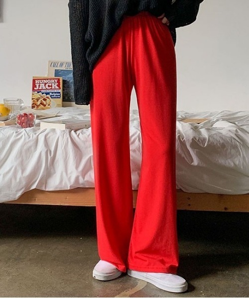 merongshop（メロンショップ）の「MERONGSHOP さらさらロングワイドパンツ（スウェットパンツ・レディース・ブラック/グレー/ベージュ/レッド・FREE）」の22枚目の写真