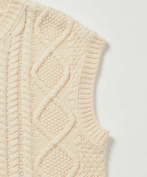 CHOPIN(ショパン)の「【WEB限定】パッチワーク風ニットベスト(ベスト・キッズ・ホワイト/テラコッタ・110cm/120cm/130cm)」の11枚目の写真