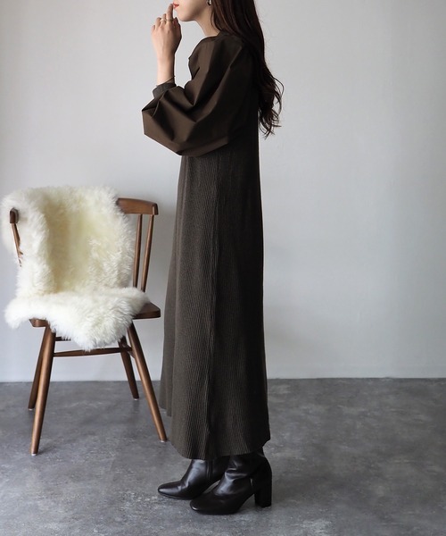 Riberry（リベリー）の「袖異素材切替ニットワンピース（ワンピース・レディース・ブラック/ダークグリーン/ブラウン・MEDIUM）」の14枚目の写真