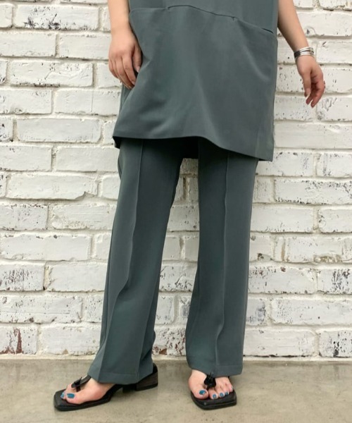 CIAOPANIC（チャオパニック）の「センタータックフレアパンツ/セットアップ着用可能（その他パンツ・レディース・ブラウン/ピンク/グリーン・SMALL/MEDIUM）」の3枚目の写真