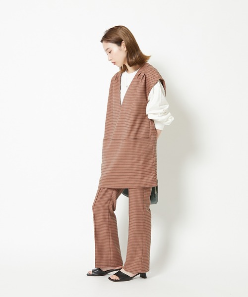 CIAOPANIC（チャオパニック）の「センタータックフレアパンツ/セットアップ着用可能（その他パンツ・レディース・ブラウン/ピンク/グリーン・SMALL/MEDIUM）」の13枚目の写真