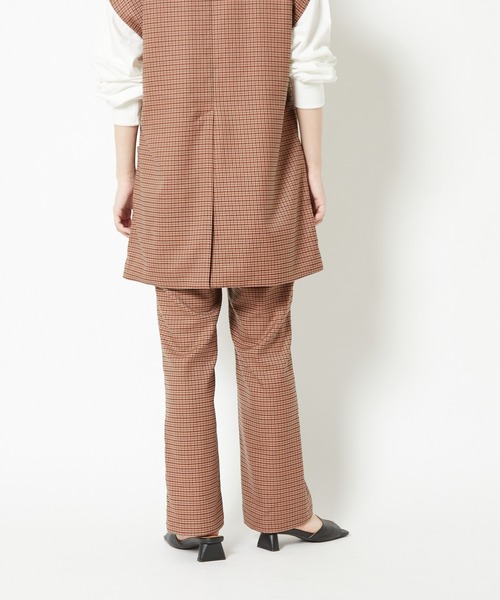 CIAOPANIC（チャオパニック）の「センタータックフレアパンツ/セットアップ着用可能（その他パンツ・レディース・ブラウン/ピンク/グリーン・SMALL/MEDIUM）」の10枚目の写真
