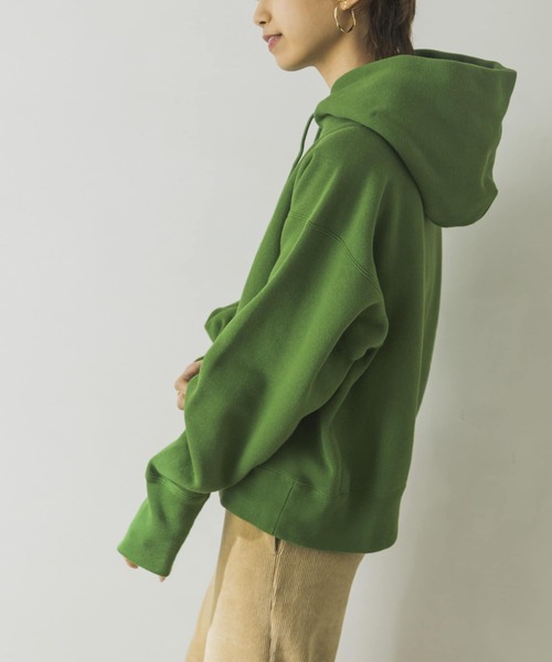 Champion（チャンピオン）の「『別注』Champion×URBANRESEARCH Reverse Weave Parka（パーカー・レディース・オリーブ/グレー/ベージュ・FREE）」の6枚目の写真