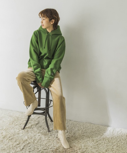 Champion（チャンピオン）の「『別注』Champion×URBANRESEARCH Reverse Weave Parka（パーカー・レディース・オリーブ/グレー/ベージュ・FREE）」の10枚目の写真