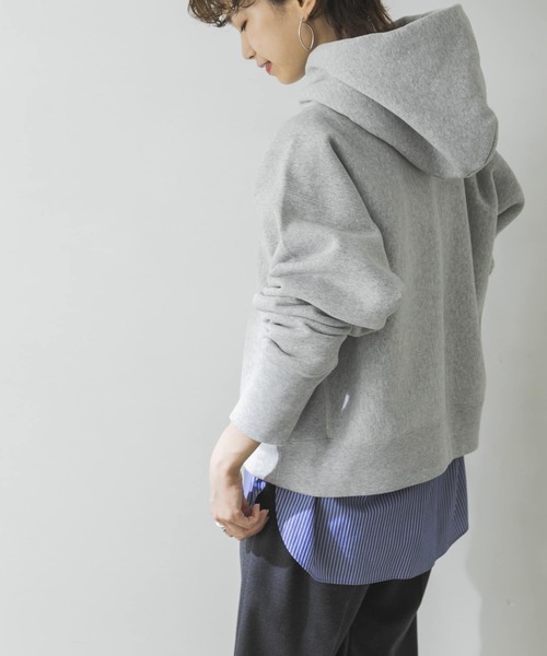 Champion（チャンピオン）の「『別注』Champion×URBANRESEARCH Reverse Weave Parka（パーカー・レディース・オリーブ/グレー/ベージュ・FREE）」の20枚目の写真