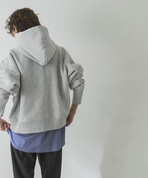 Champion（チャンピオン）の「『別注』Champion×URBANRESEARCH Reverse Weave Parka（パーカー・レディース・オリーブ/グレー/ベージュ・FREE）」の21枚目の写真