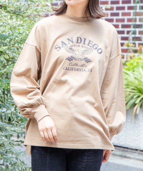 WEGO(ウィゴー)の「WEGO/ヴィンテージライクプリントロンT(Tシャツ/カットソー・レディース・カーキ/その他1/スミクロ/ダークベージュ・SMALL/MEDIUM)」の2枚目の写真