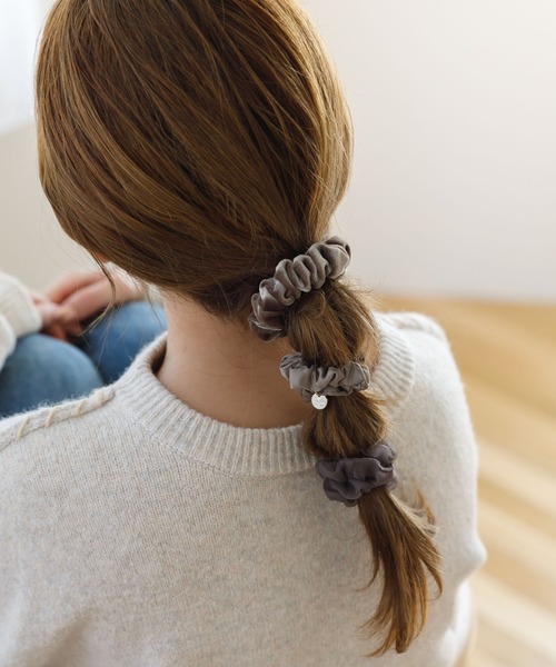 SLURR（スラ―）の「3SETミニシュシュ（シュシュ・レディース・ベージュ/モカ・FREE）」の2枚目の写真