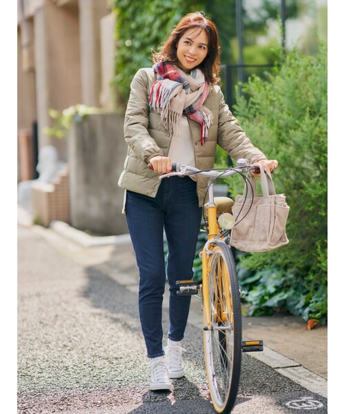 SHOO・LA・RUE(シューラルー)の「◆【USAコットン】サイドスリットロンT(Tシャツ/カットソー・レディース・アイボリー/レンガ/チャコールグレー/ピンク系/ベージュ系その他2/グリーン/ブラック系2・02/03/04)」の22枚目の写真