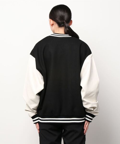 Figments(フィグメンツ)の「オーバースタジャン(ブルゾン・レディース・オフホワイト/ブラック・SMALL/MEDIUM)」の6枚目の写真