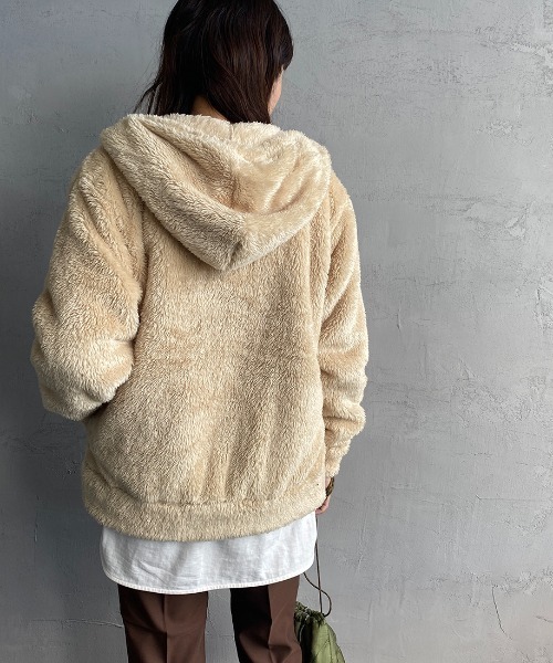 Champion（チャンピオン）の「【WEB限定】[Champion/チャンピオン] ボアフリース ジップフードジャケット（その他アウター・レディース・ブラック/ベージュ/オリーブ/チャコール・M/L/XL）」の8枚目の写真