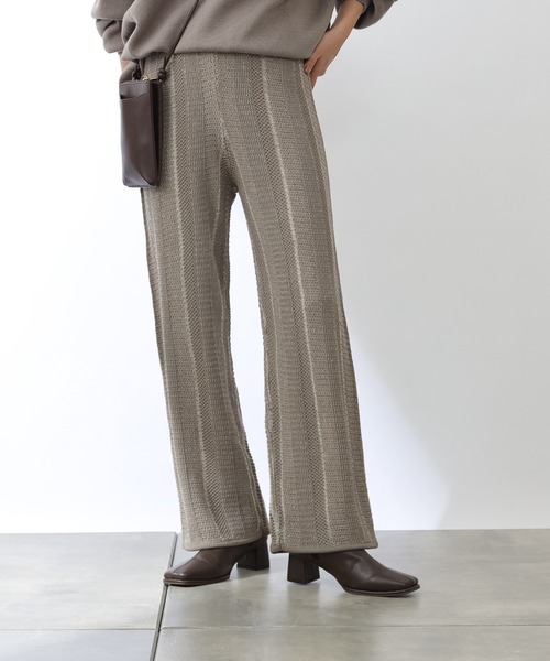 COLONY 2139（コロニートゥーワンスリーナイン）の「モヘヤ混ジャガード柄ニットパンツ(セットアップ対応)（その他パンツ・レディース・ブラック/グリーン/グレイッシュベージュ・MEDIUM/LARGE）」の4枚目の写真