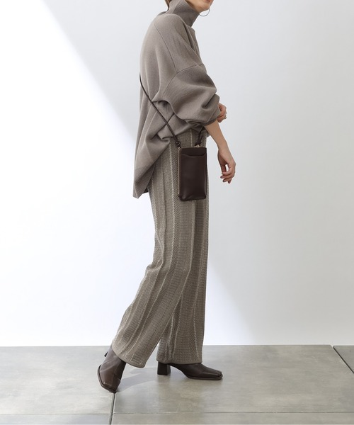 COLONY 2139（コロニートゥーワンスリーナイン）の「モヘヤ混ジャガード柄ニットパンツ(セットアップ対応)（その他パンツ・レディース・ブラック/グリーン/グレイッシュベージュ・MEDIUM/LARGE）」の8枚目の写真