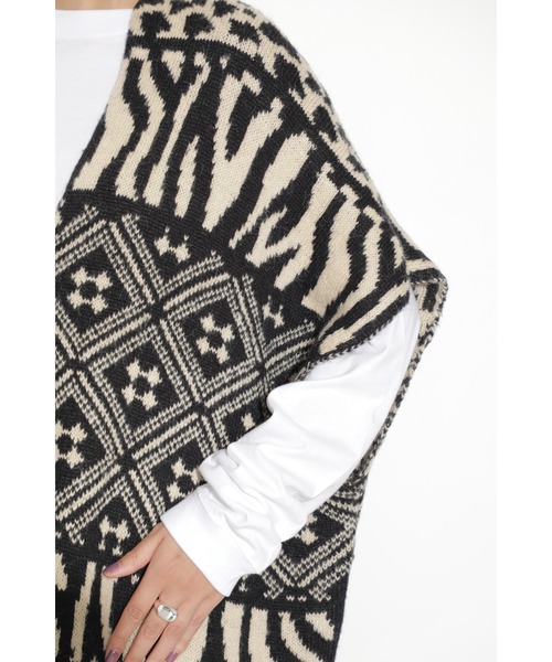 mag.by c(マグバイシー)の「(mag.by c)アニマルジャカードベスト(ベスト・レディース・ブラック・ONE SIZE)」の5枚目の写真