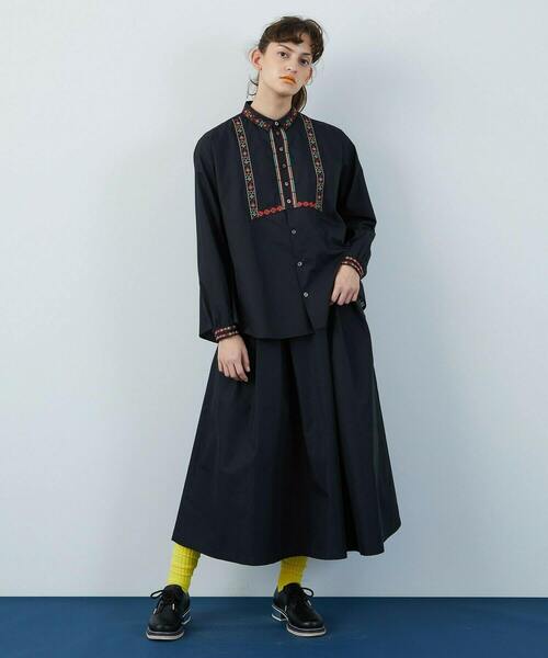 FRAPBOIS（フラボア）の「イーシーツイル スカート（スカート・レディース・ブラック/グレイッシュベージュ・1/0）」の6枚目の写真