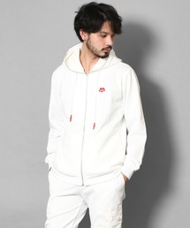 RM/エナメルロゴ ジップアップ パーカー