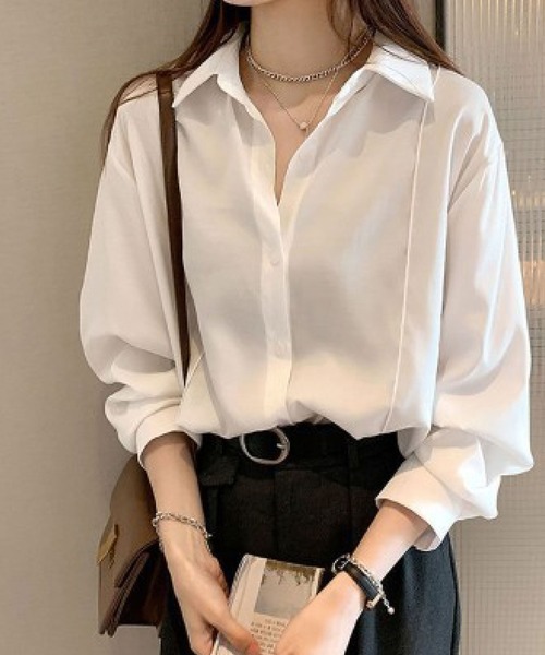 meJane(ミージェーン)の「シンプルシルエットピンタック大人カラーシャツ【ZOZOTOWN限定】(シャツ/ブラウス・レディース・ホワイト/ライトブルー/ブラック/ライトベージュ・FREE)」の2枚目の写真