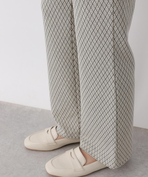 LEPSIM（レプシィム）の「カットジャガードパンツ　262353（その他パンツ・レディース・グレイッシュベージュ/ブラック・FREE）」の11枚目の写真