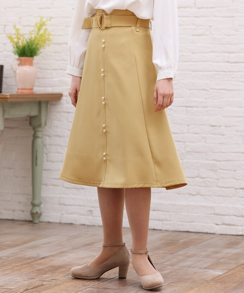 ASTORIA ODIER（アストリアオディール）の「センタパールトレンチスカート（スカート・レディース・ベージュ/ピンクベージュ/イエロー/ネイビー・LARGE/SMALL/MEDIUM）」の3枚目の写真