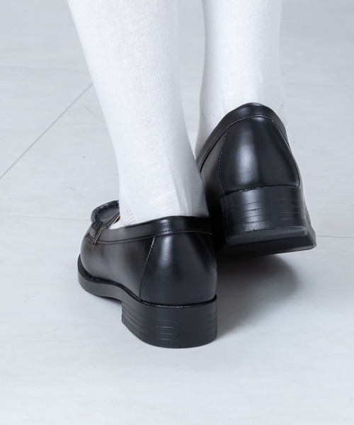BODYLINE(ボディライン)の「オールシーズン使える レディース ベーシックローファー(ローファー・レディース・ブラック/ブラウン・23.5cm/24.5cm/23.0cm/24.0cm/25.0cm/22.5cm)」の16枚目の写真