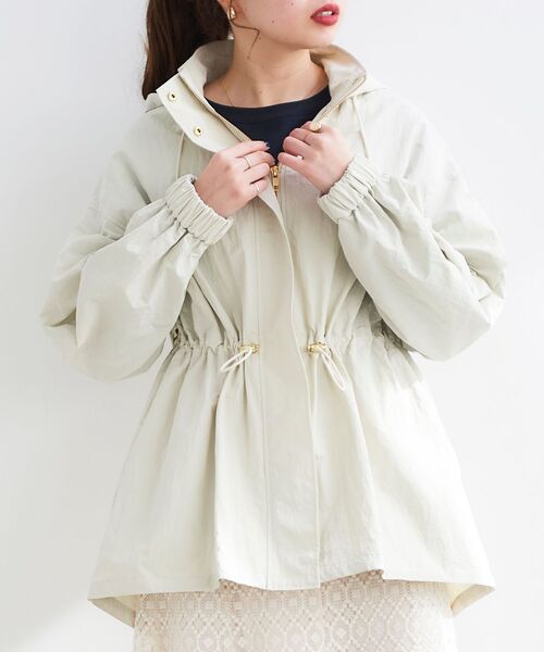 le.coeur blanc（ルクールブラン）の「ドロストオーバーフーデットブルゾン（ブルゾン・レディース・オフホワイト/ライトグリーン/キャメル・38）」の17枚目の写真