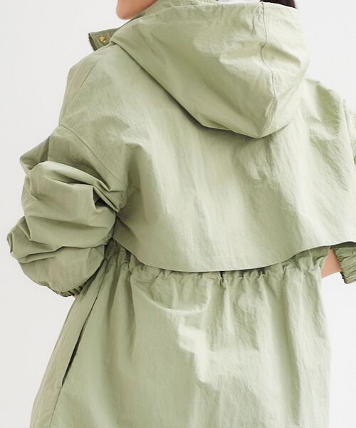 le.coeur blanc（ルクールブラン）の「ドロストオーバーフーデットブルゾン（ブルゾン・レディース・オフホワイト/ライトグリーン/キャメル・38）」の20枚目の写真