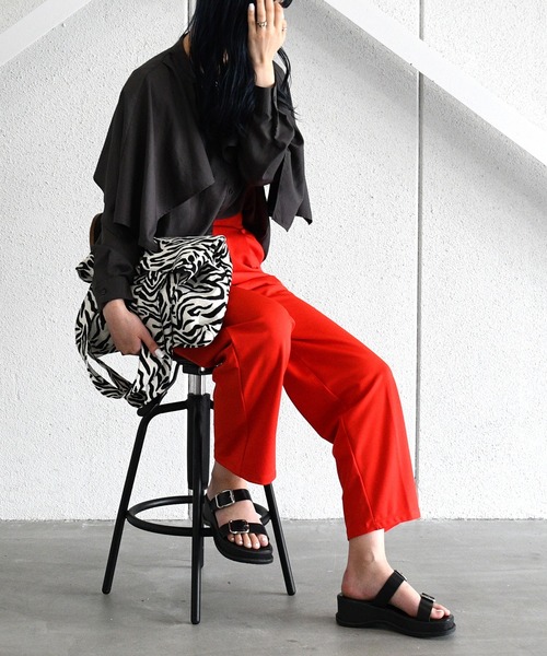 sango（sango）の「ダブルベルトボリュームソールサンダル（サンダル・レディース・ブラック/ホワイト/シルバー・SS/LL/M/S/3L/L）」の16枚目の写真